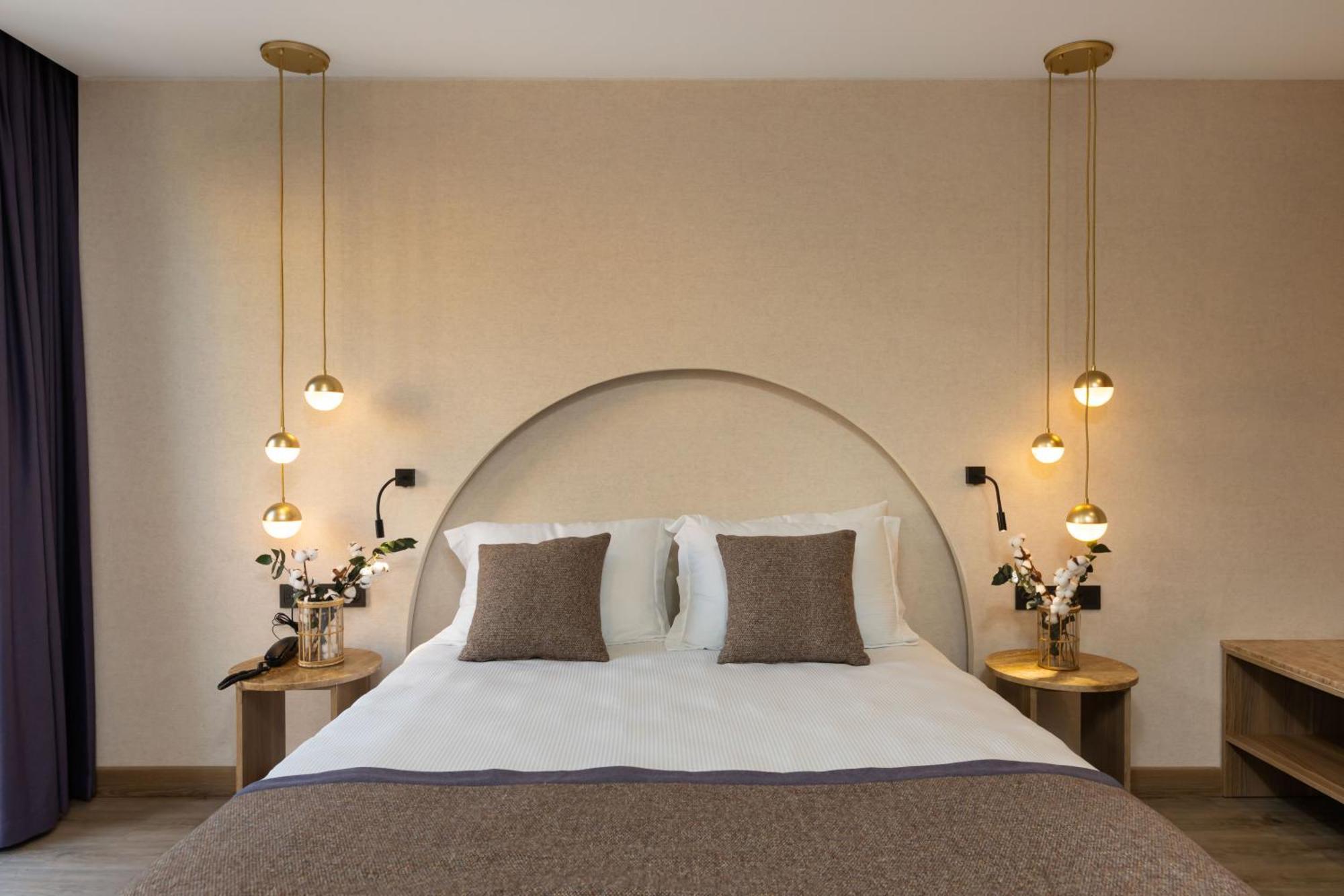 Otel Ema
